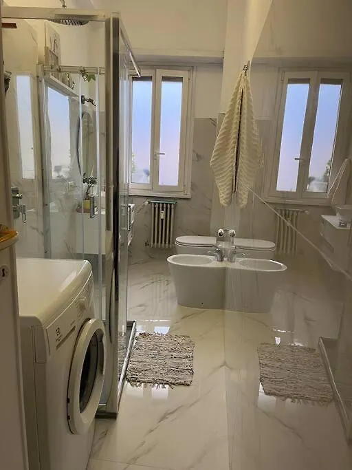 Sunny Room With Stunning San Pietro View Rome Apartment
